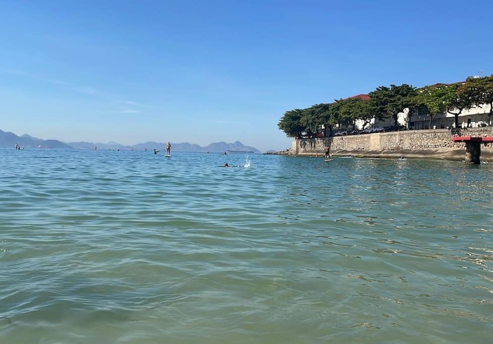 Amplo Apartamento Em Frente A Praia De Copacabana Leilighet Rio de Janeiro Eksteriør bilde